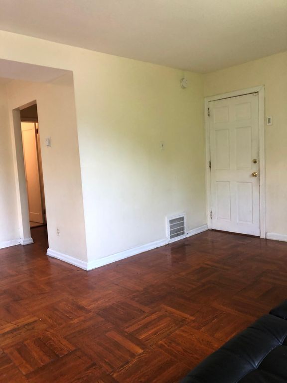 3211 W 2nd St #1, Wilmington, DE 19805