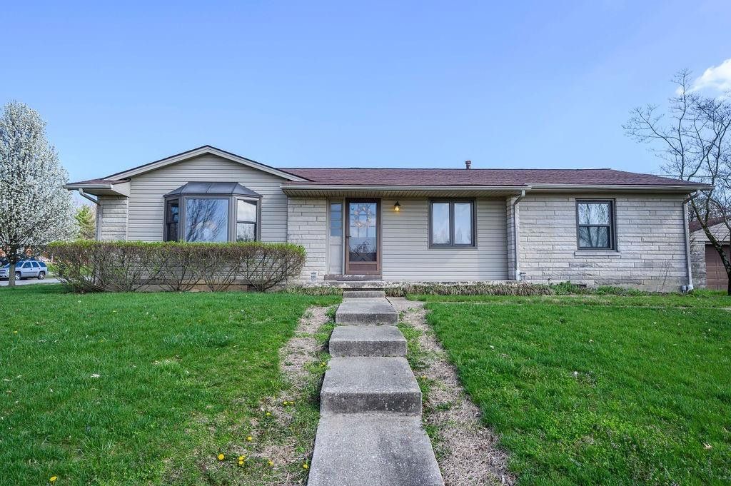 2432 Pierson Dr, Lexington, KY 40505