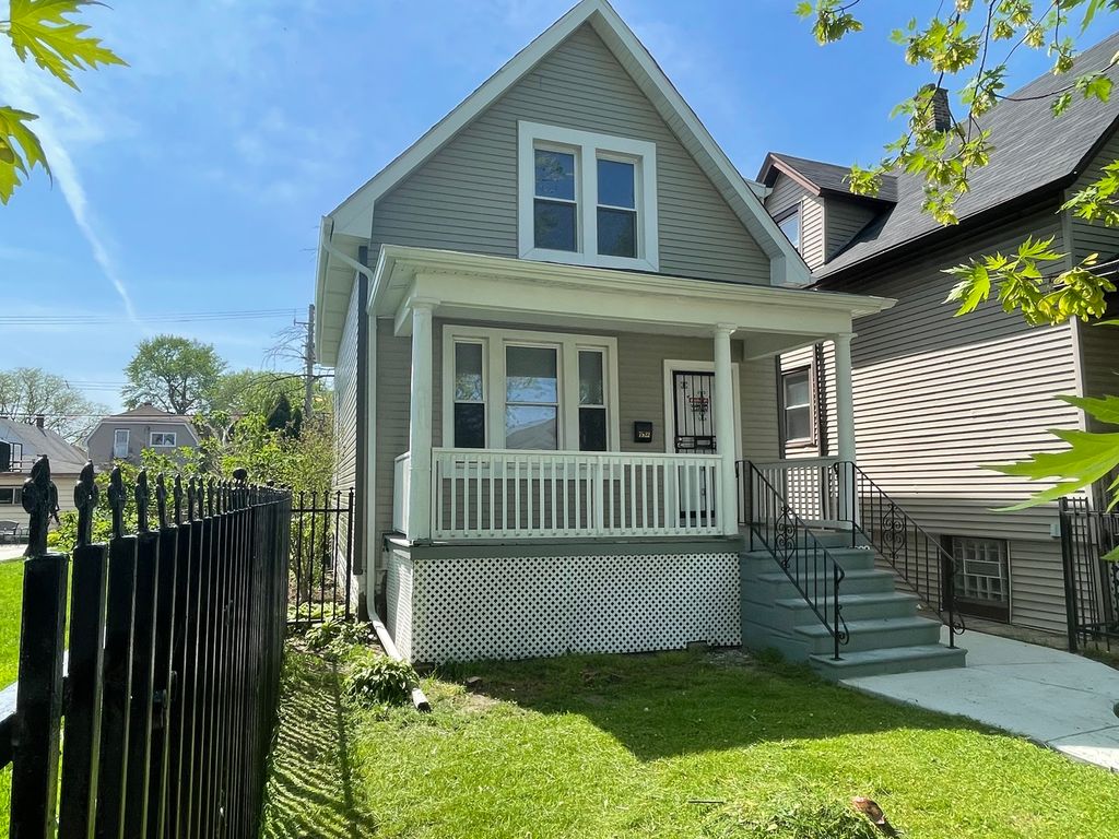 7522 S Champlain Ave, Chicago, IL 60619