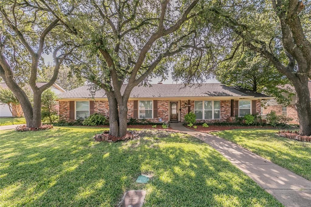 4349 Whitfield Ave, Fort Worth, TX 76109