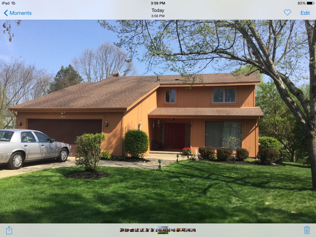 701 Fieldcrest Court In Greenwood Village, Sagamore Hills, OH 44067