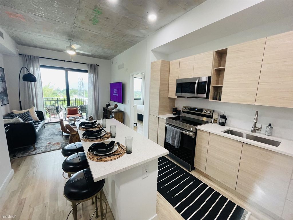 7400 SW 41st St Miami, FL Trulia