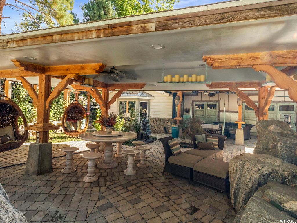 3099 E Fernwood Dr, Layton, UT 84040