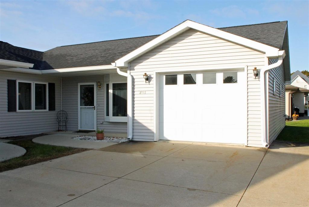 201 E Ridge St 1, Readlyn, IA 50668 Trulia