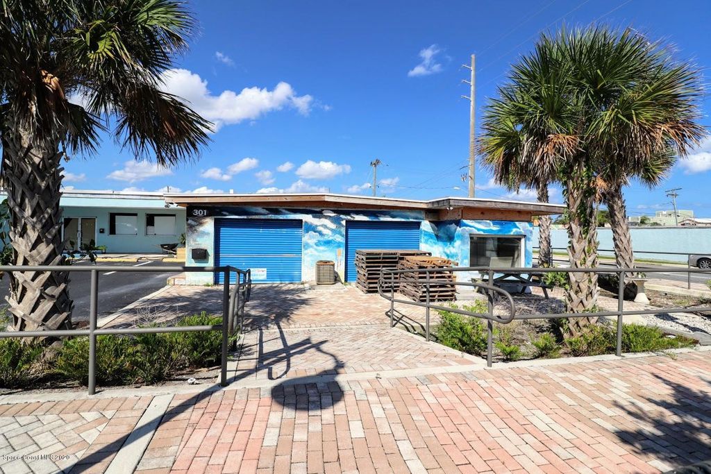 301 Minutemen Cswy, Cocoa Beach, FL MultiFamily Home 301 Minutemen Cswy, Cocoa Beach, FL MultiFamily Home