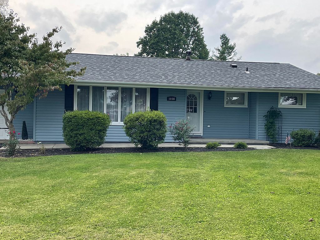 1408 Brentwood Dr, Greenville, PA 16125