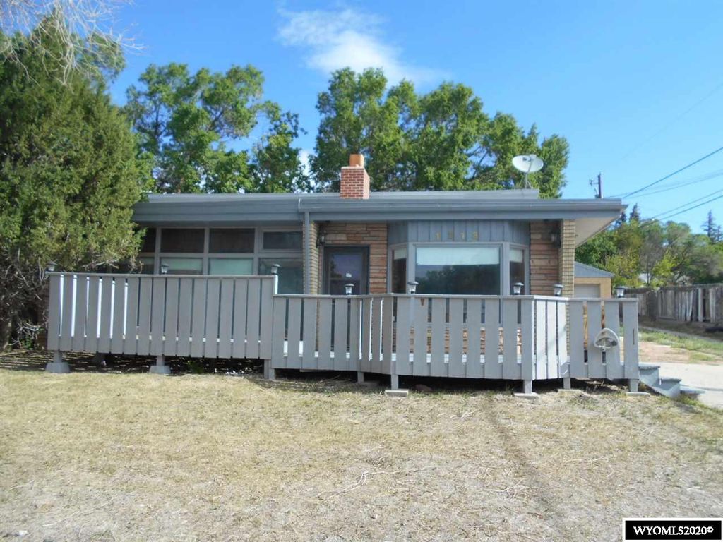1213 Alder St, Rawlins, WY 82301