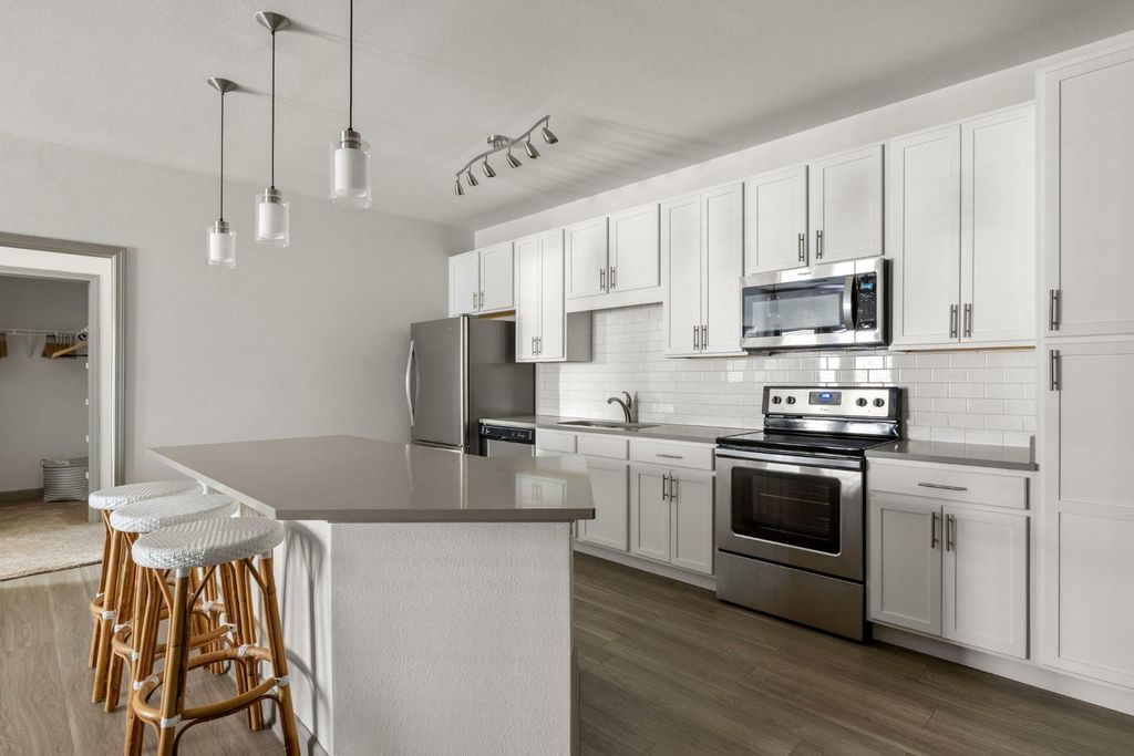 17225 Panama City Beach Pkwy 8 833 - 0638874d65055511f9c65eb891dde5b7 Full 