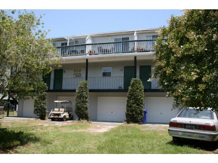 82 Sandbar Ln #3, Folly Beach, SC 29439