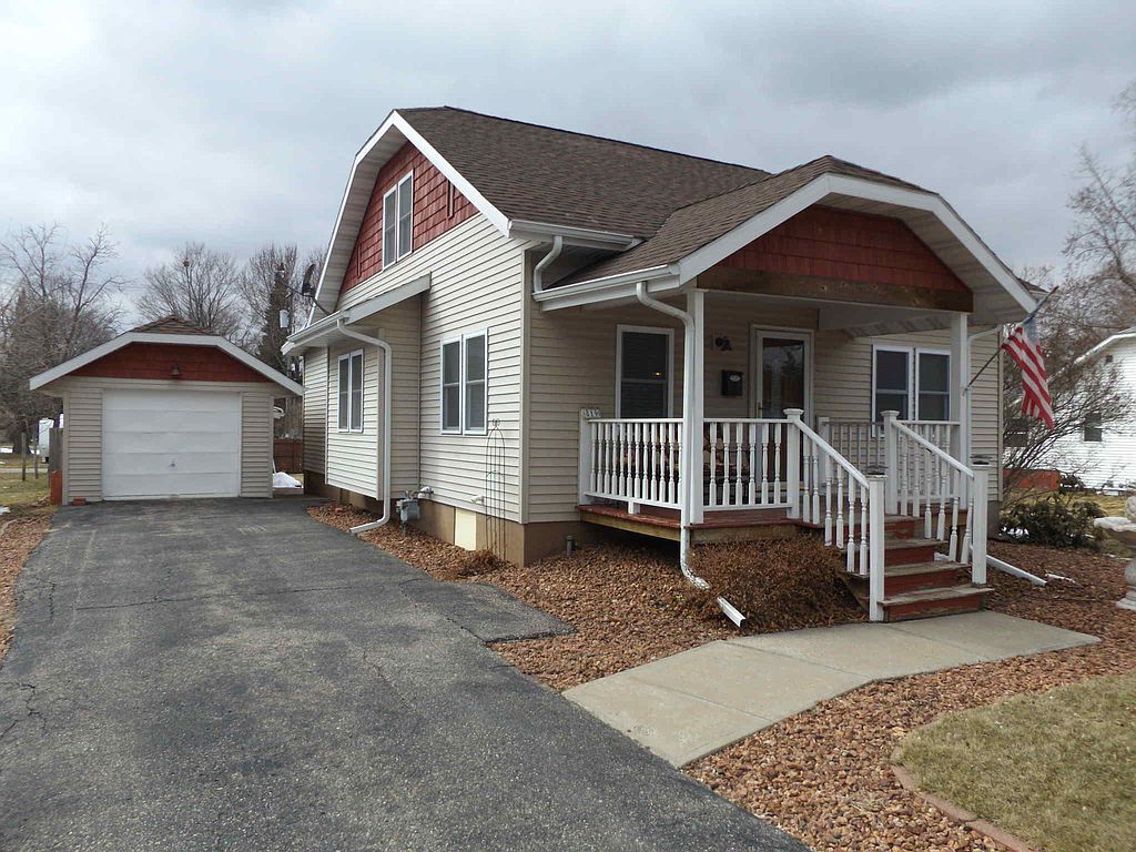 819 Vine St, Wisconsin Dells, WI 53965 Trulia