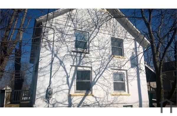1216 N Chestnut St #4, Lansing, MI 48906