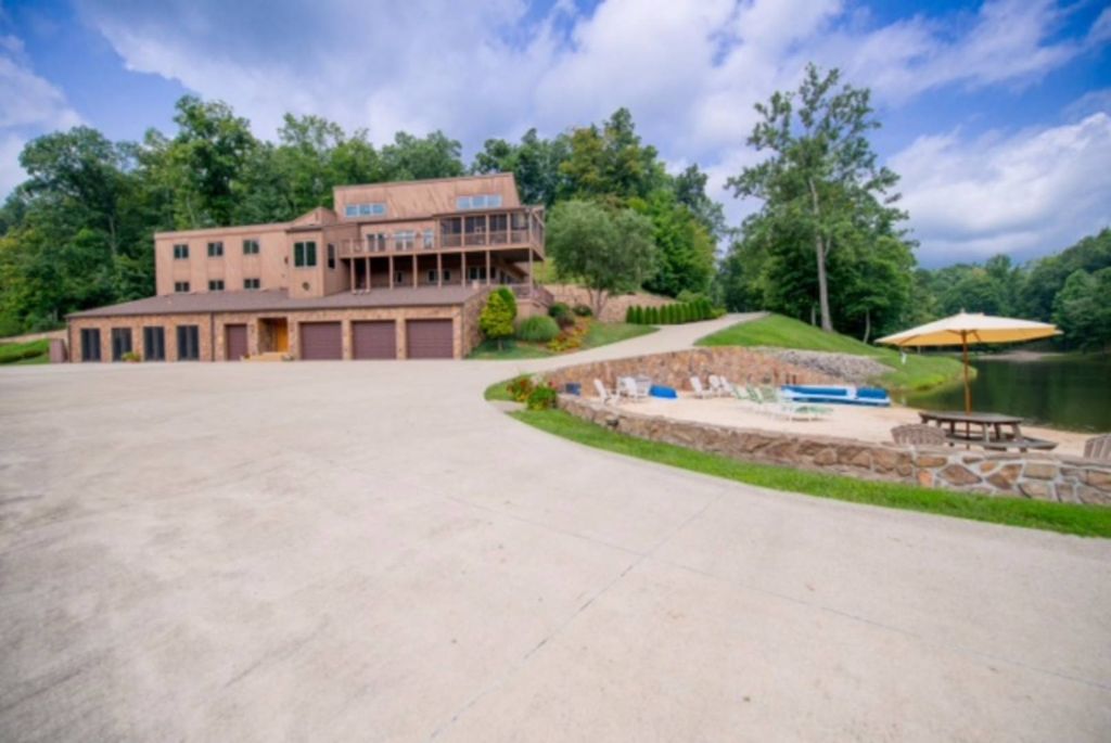 2500 Five Points Rd, Jackson, OH 45640 Trulia