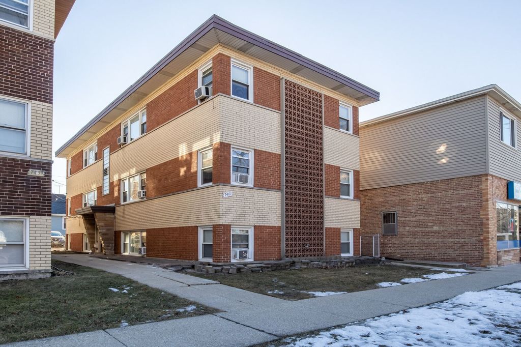 7441 W Fullerton Ave #GS, Elmwood Park, IL 60707