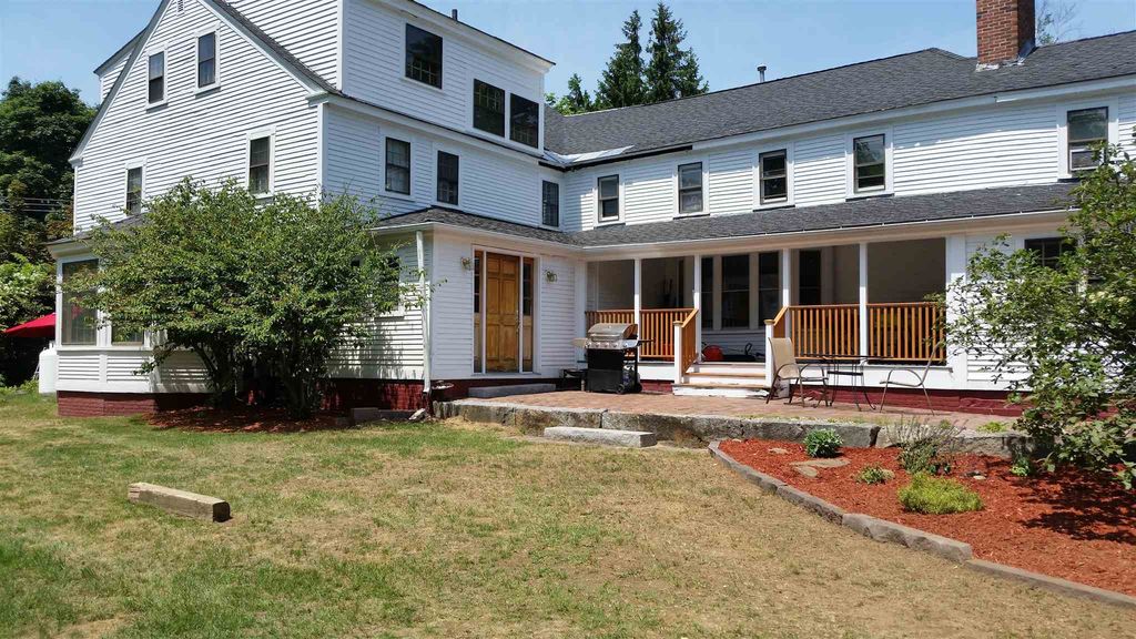 90 Stark Ave #1, Dover, NH 03820