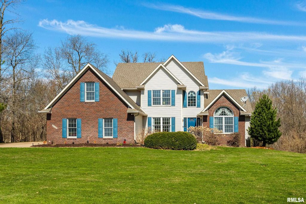 8098 127th St, Blue Grass, IA 52726 Trulia