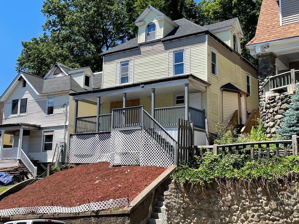 196 Buckingham St 1, Waterbury, CT 06710 Trulia