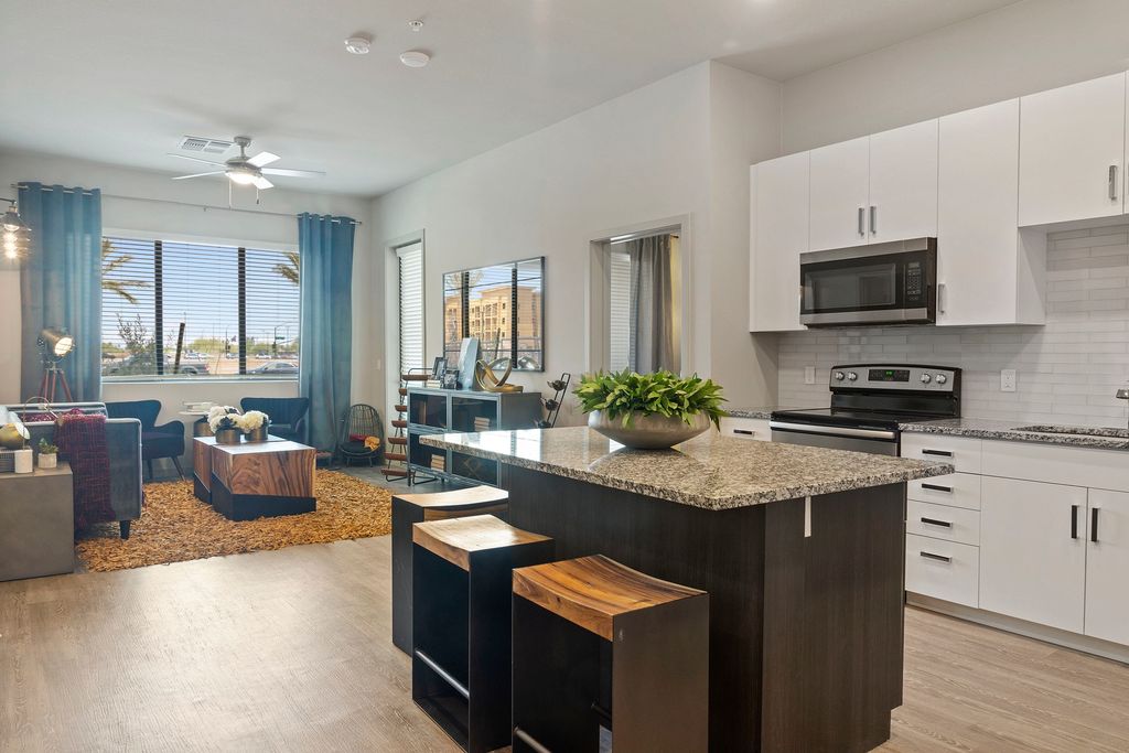 1690 S Santan Village Pkwy, Gilbert, AZ 85295