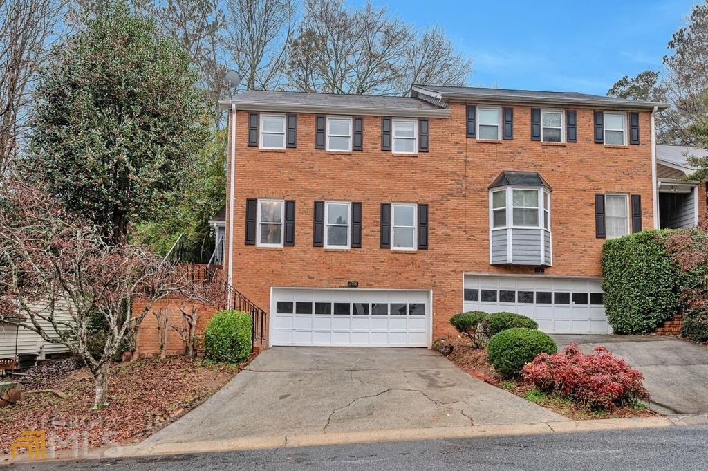 3718 Strathmore Dr, Duluth, GA 30096