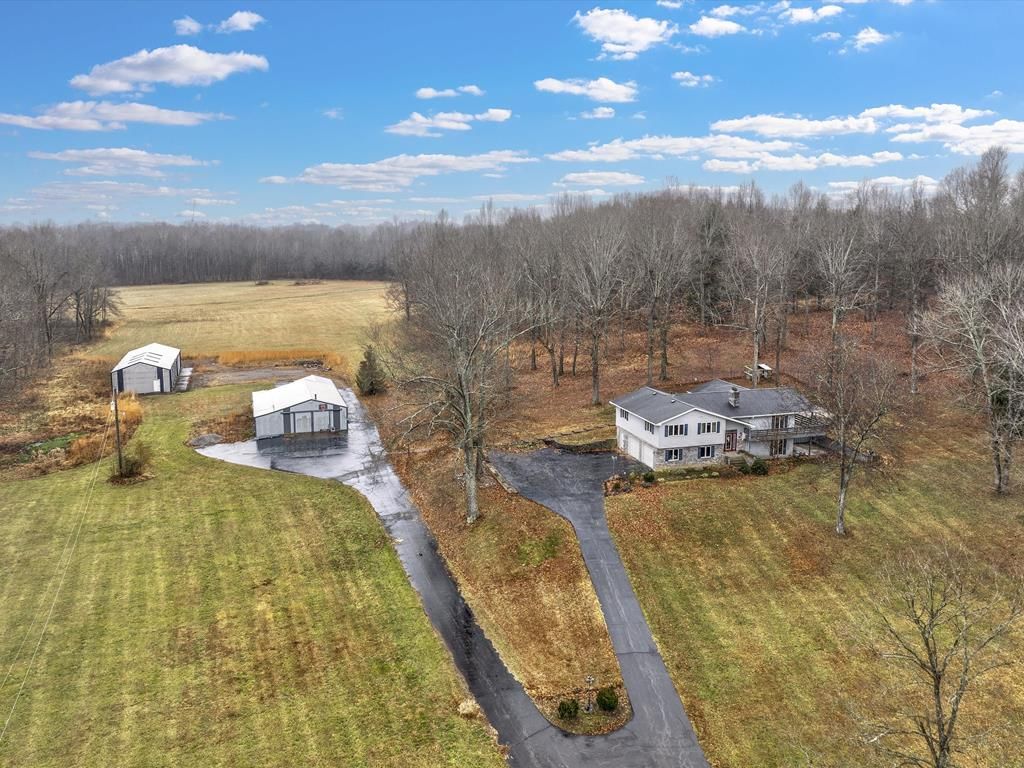 7865 White Plains Rd, White Plains, KY 42464 See Est. Value, Schools