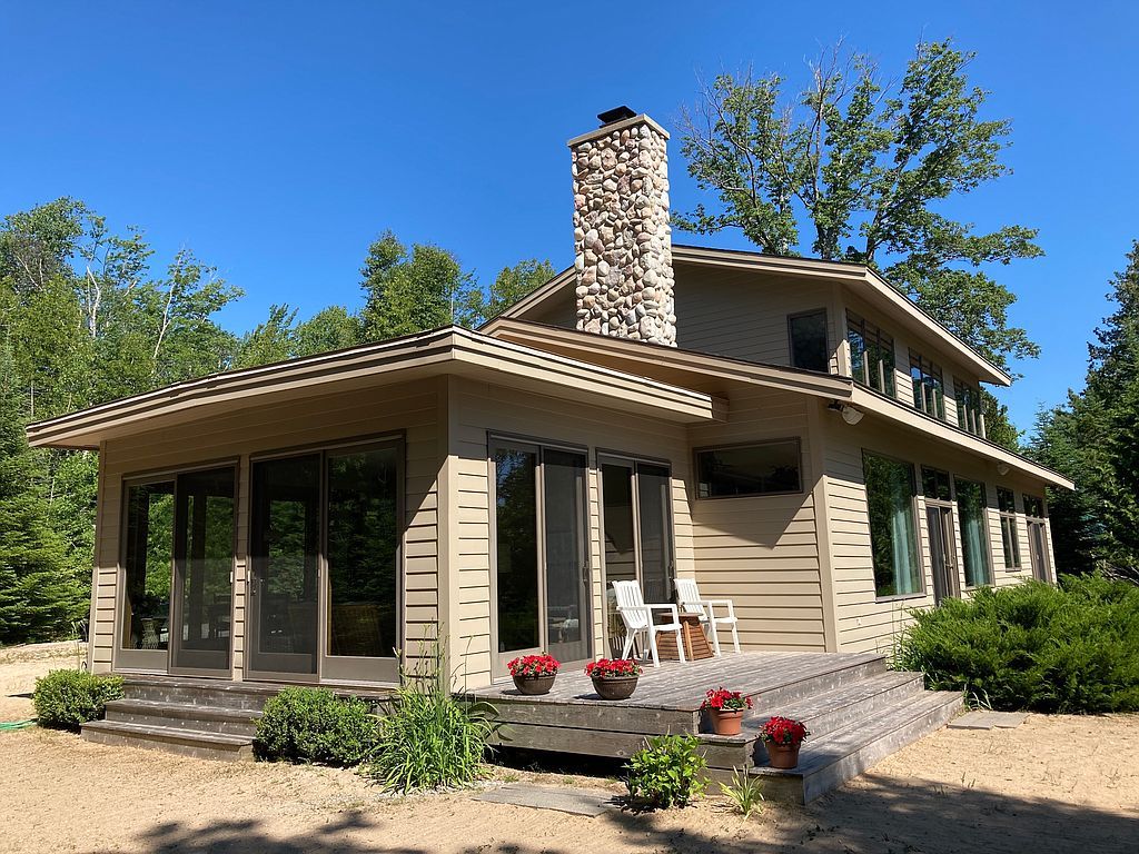 2310 McKechnie Rd, Harrisville, MI 48740 5 Bed, 4 Bath SingleFamily Home 36 Photos Trulia