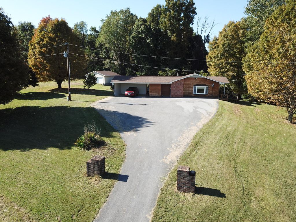 411 Lorie Valley Dr, Pennington Gap, VA 24277 4 Bed, 3 Bath SingleFamily Home MLS 9913917