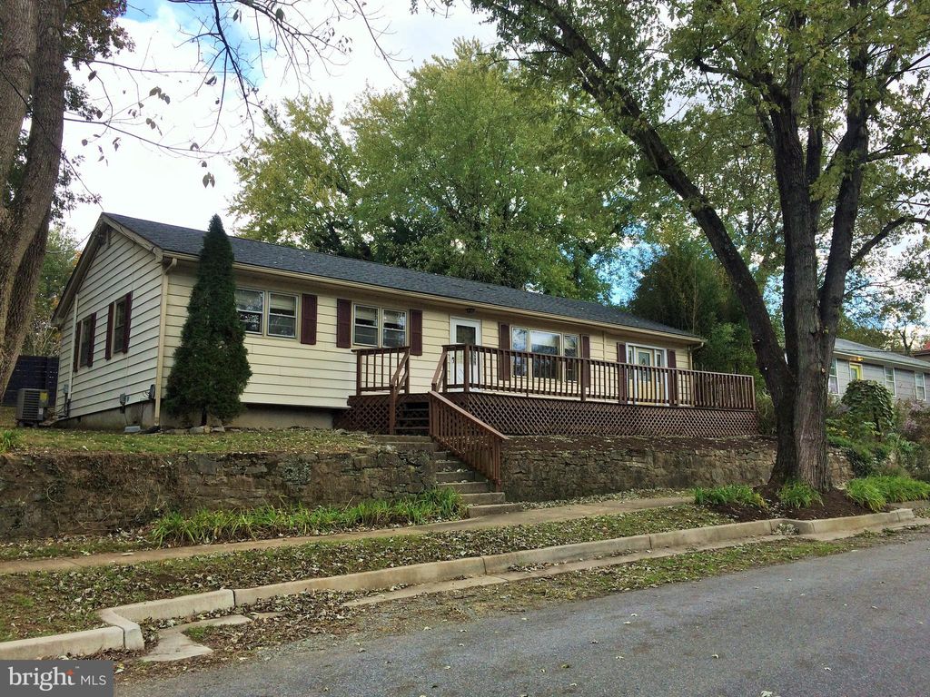 107 N Mill St, Shepherdstown, WV 25443 Trulia