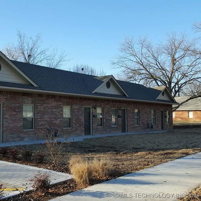 401 S Davis Ave, Claremore, OK 74017 MLS 2433123 Trulia