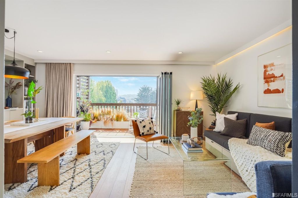 1315 Laguna St #5, San Francisco, CA 94115