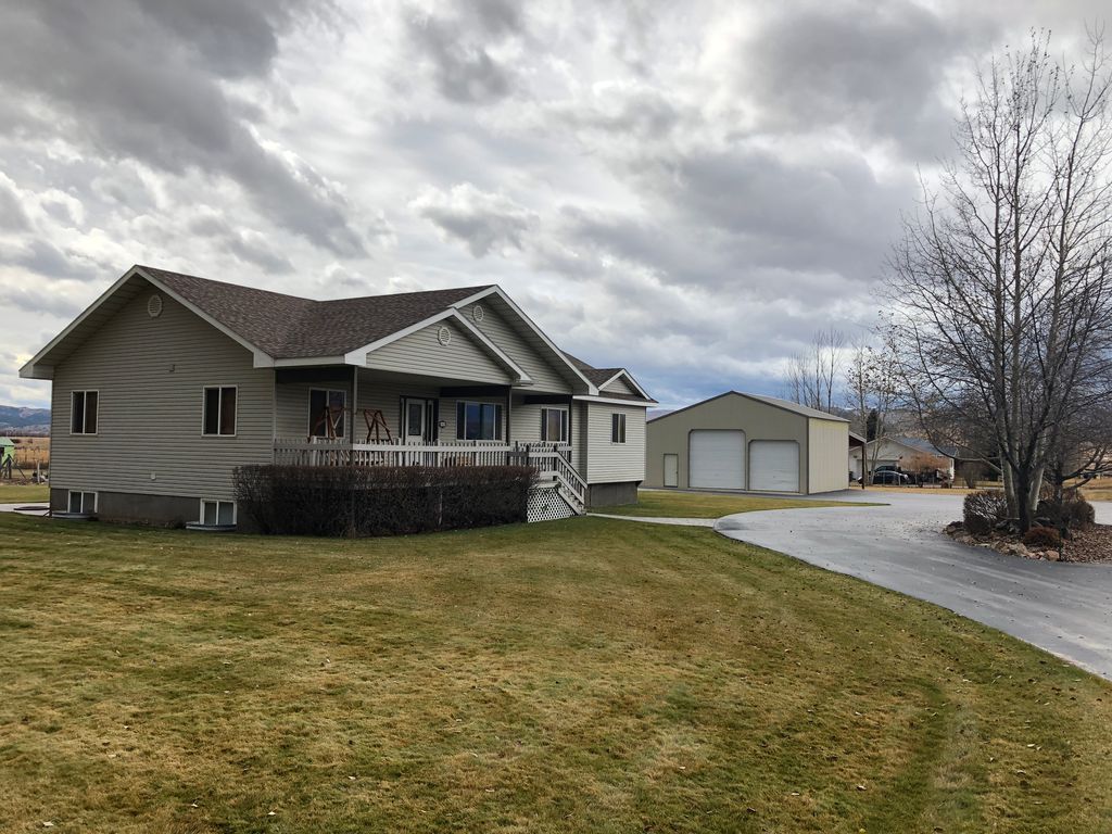 35 Rich Ln, Afton, WY 83110 Trulia