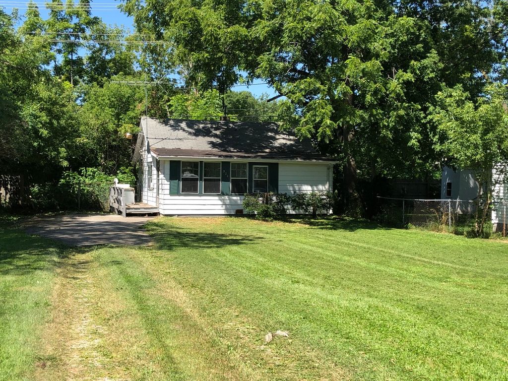 924 Fulton Ave, Winthrop Harbor, IL 60096 Trulia