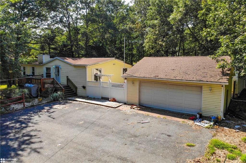 4239 E Pine Ridge Dr, Bushkill, PA 18324 Trulia