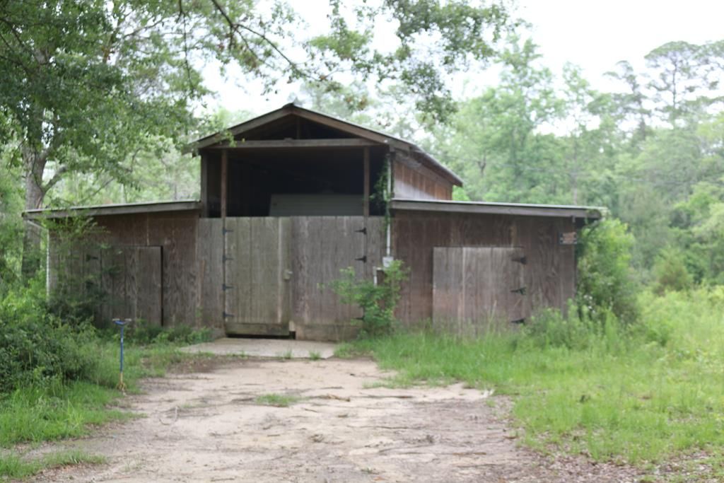 32 Hickory Ln, Carriere, MS 39426 Trulia