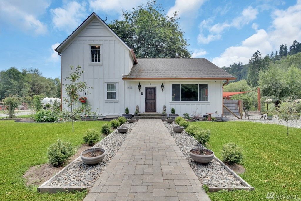 14416 168th St E, Orting, WA 98360