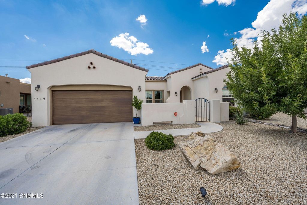 3649 Lunetta Ct, Las Cruces, NM 88012