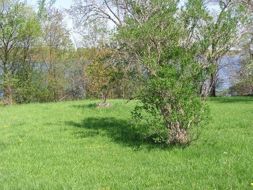 36795 N  Nathan Hale Dr, Lake Villa, IL 60046