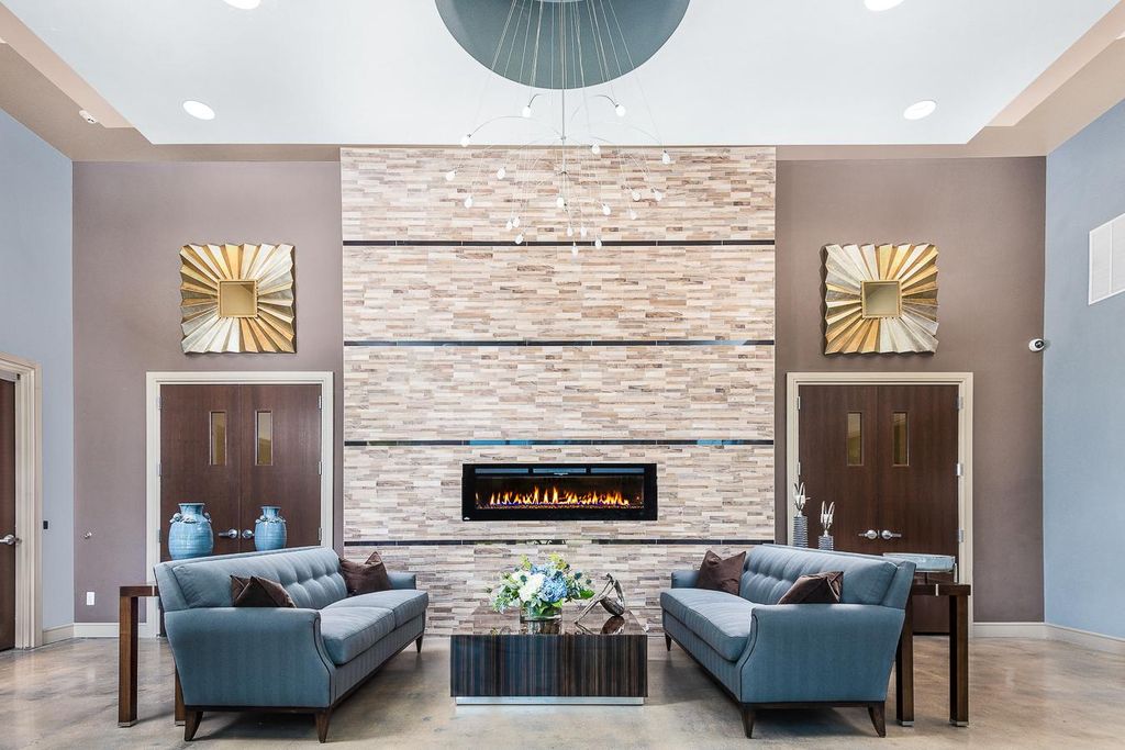 70 Pinehurst Dr, Lakewood, NJ 08701