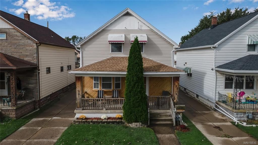 130 Jackson Ave, Sloan, NY 14212