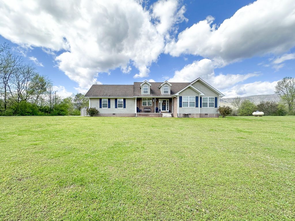 2935 Francis Springs Rd W, Whitwell, TN 37397