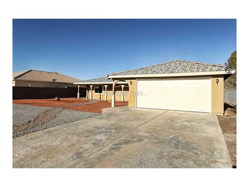 290 Glenoaks St, Pahrump, NV 89048