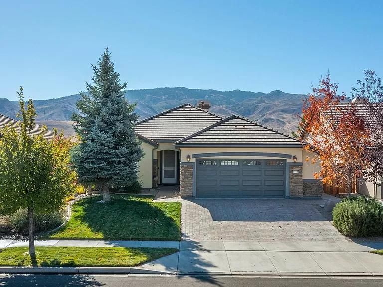 1165 Meridian Ranch Dr, Reno, NV 89523