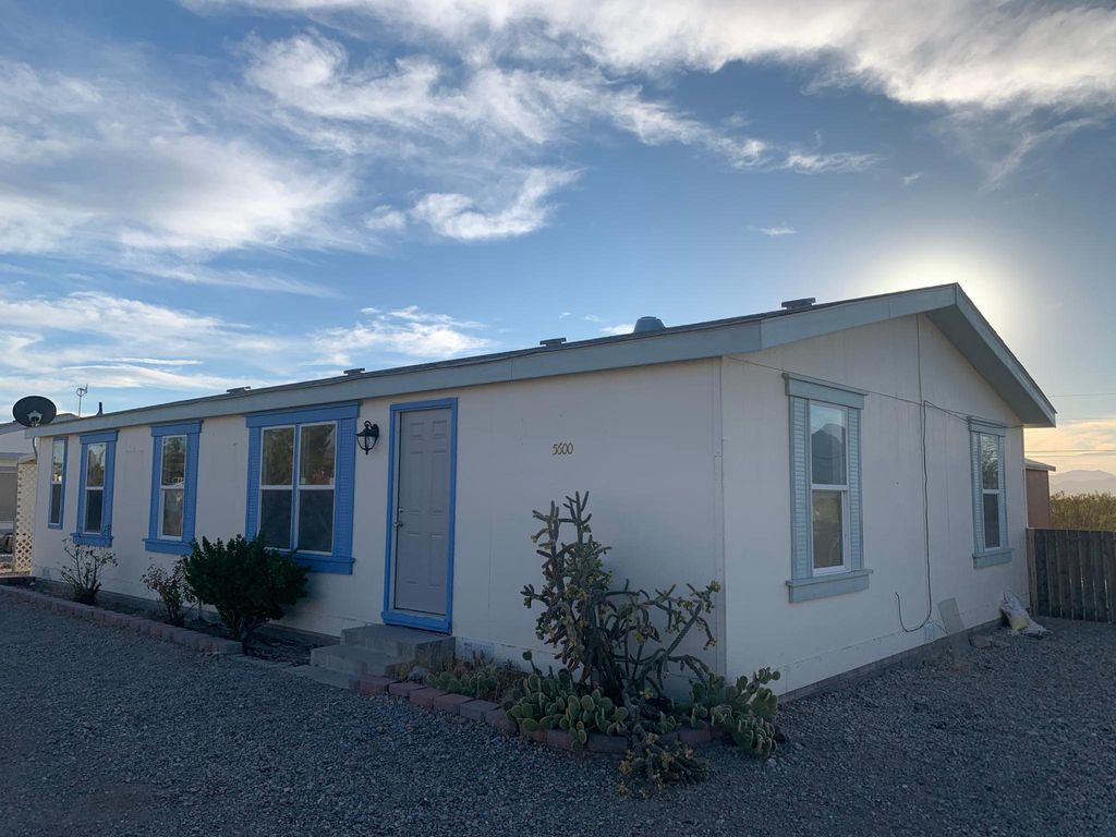 5600 Janice Ave, Pahrump, NV 89060