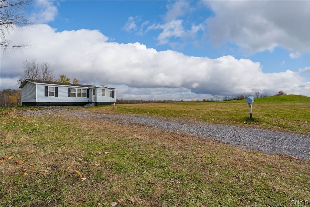 35477 State Route 26, Carthage, NY 13619