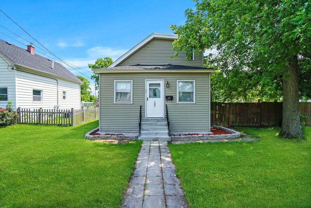 1304 East St, Lockport, IL 60441 Trulia