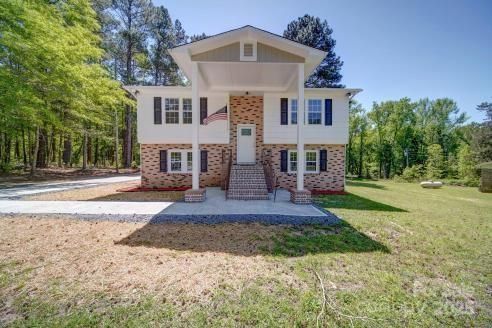 600 Burns St, Wadesboro, NC 28170