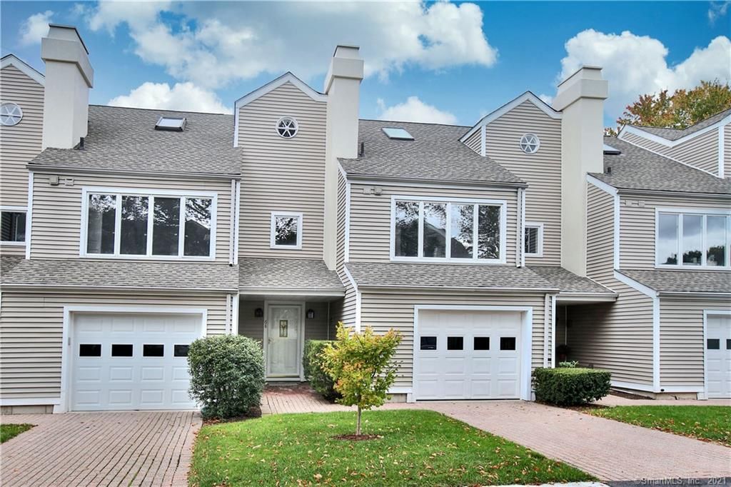 68 Harbour View Pl #68, Stratford, CT 06615