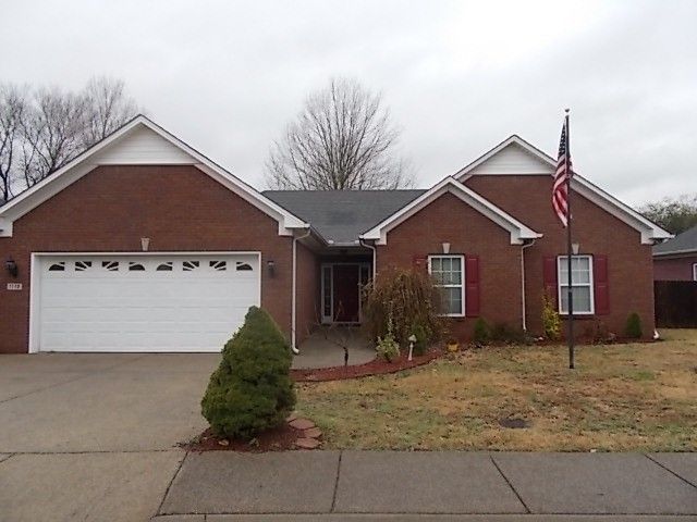 1712 Auburn Ln, Columbia, TN 38401