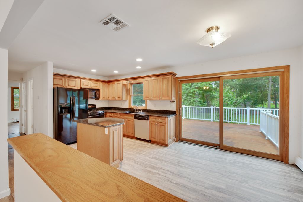 495 Boxwood Dr, Shirley, NY 11967 Trulia