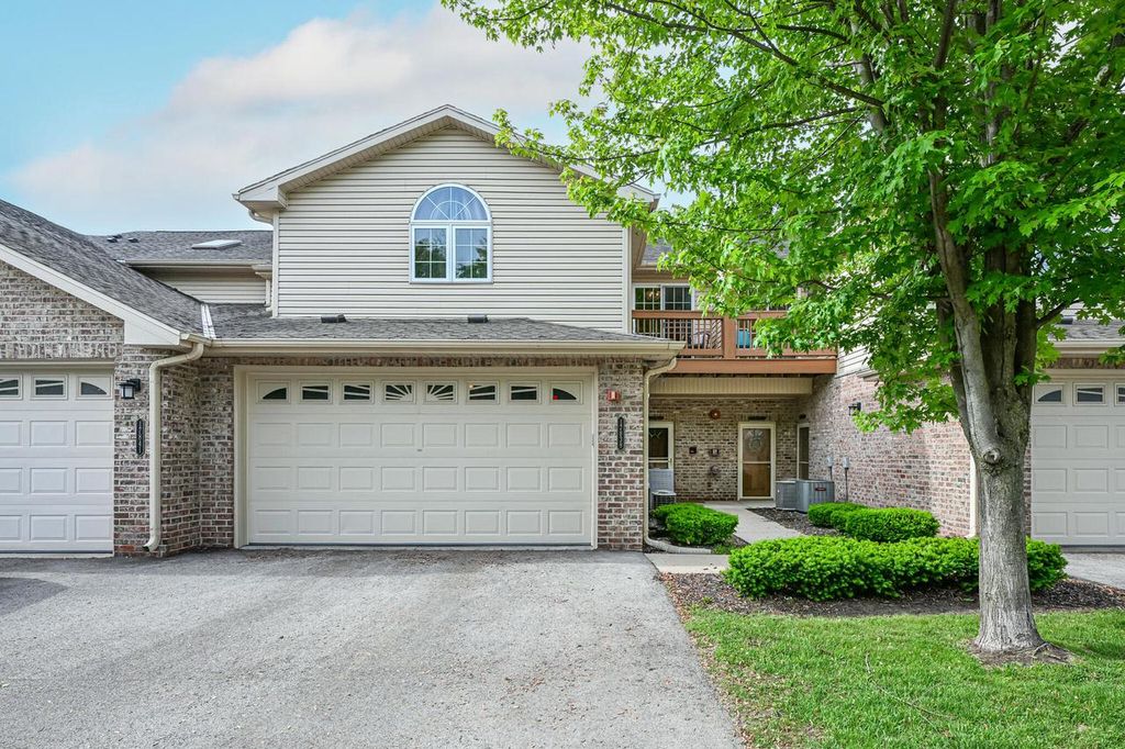 17839 West Radam DRIVE, New Berlin, WI 53146