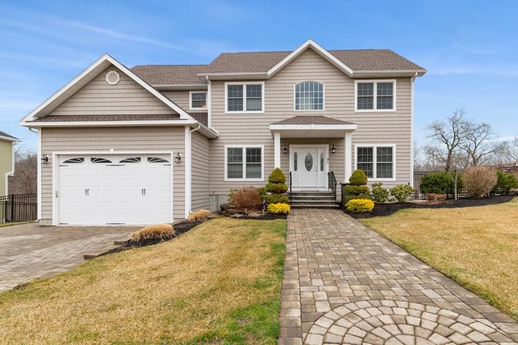 31 Hilltop Ave, Saugus, MA 01906 Trulia