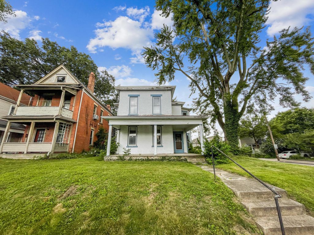 57 E Dodridge St, Columbus, OH 43202